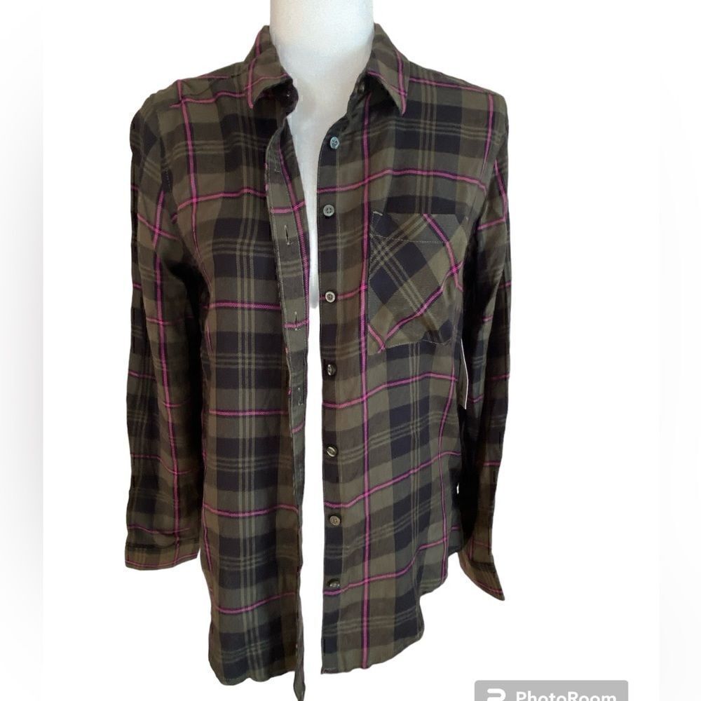 Arizona Juniors Womens Long Sleeve Regular Fit Button-Down Shirt